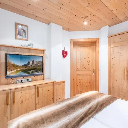 Vakantiehuis Hubner - By Mynests *