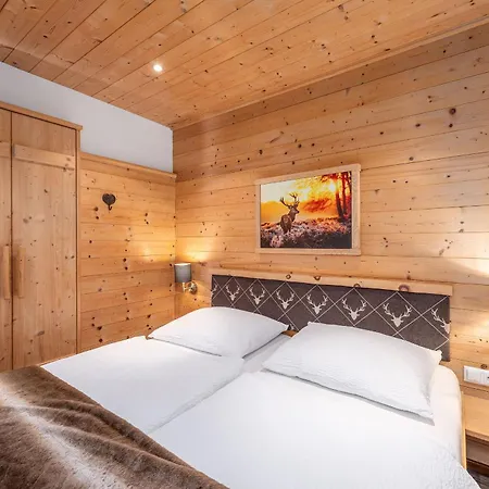 Hubner - By Mynests Vakantiehuis